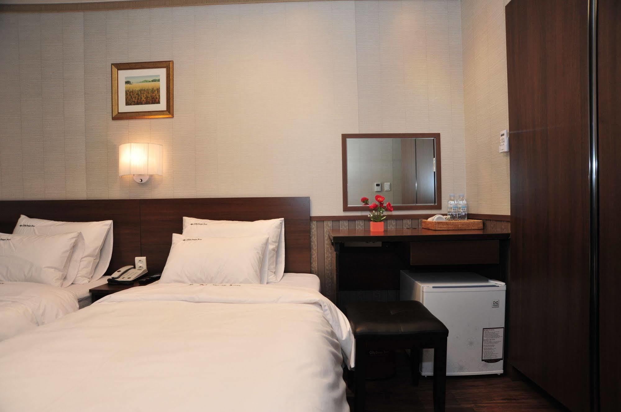 Global Inn Seoul Dongdaemun City Days Inn Εξωτερικό φωτογραφία