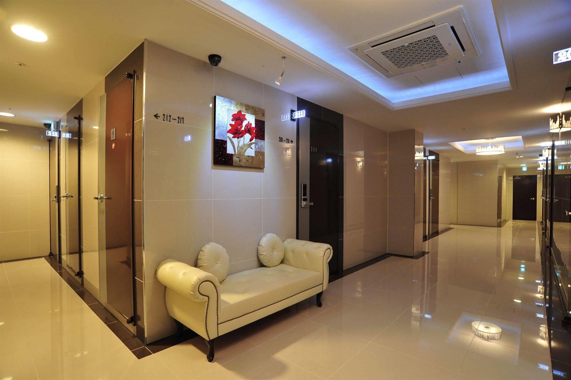 Global Inn Seoul Dongdaemun City Days Inn Εξωτερικό φωτογραφία